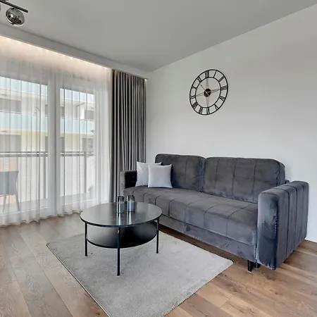 Bastion Walowa Center & Parking By Downtown Gdansk